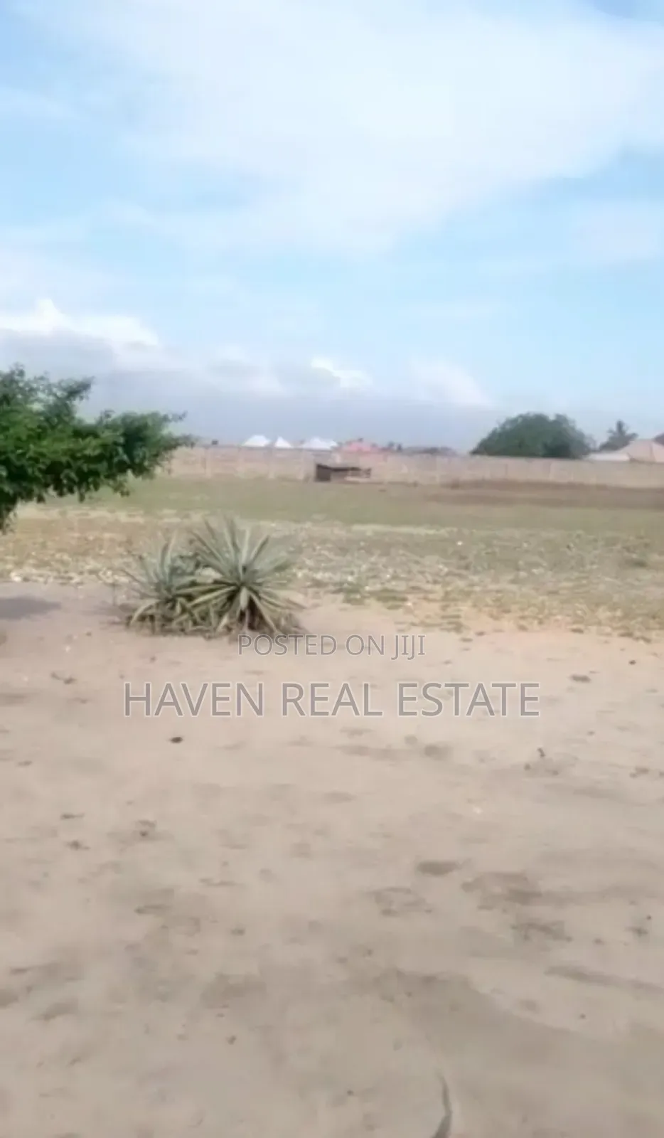 Yard Inauzwa Kigamboni Vijibweni