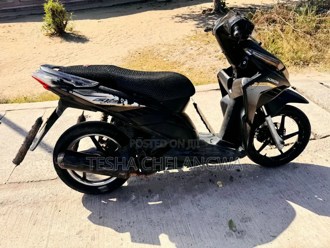 Honda CG110 2020 Yellow