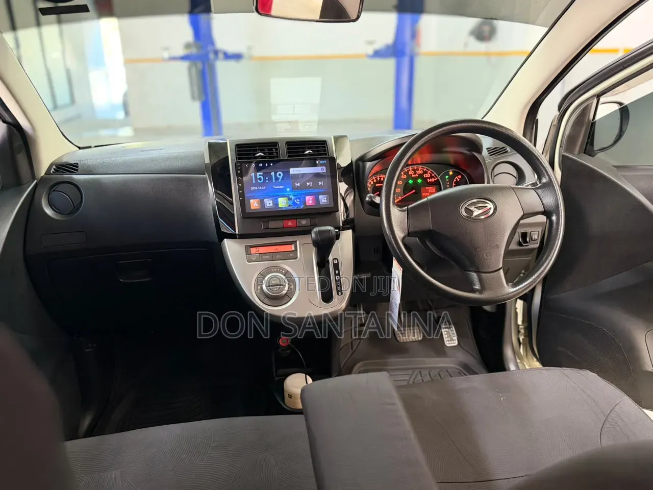Daihatsu Mira 2012 Silver