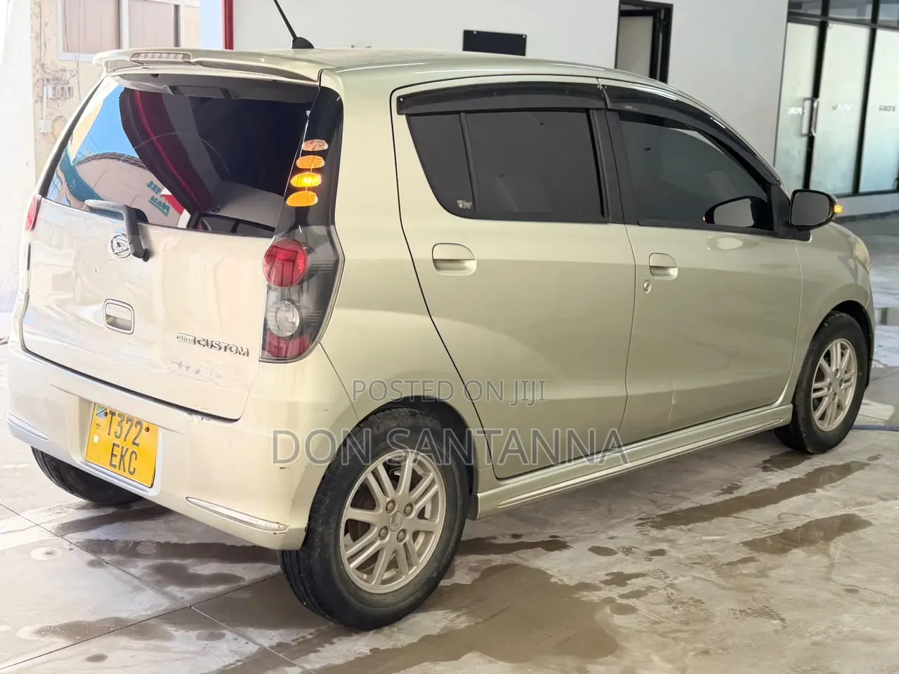 Daihatsu Mira 2012 Silver