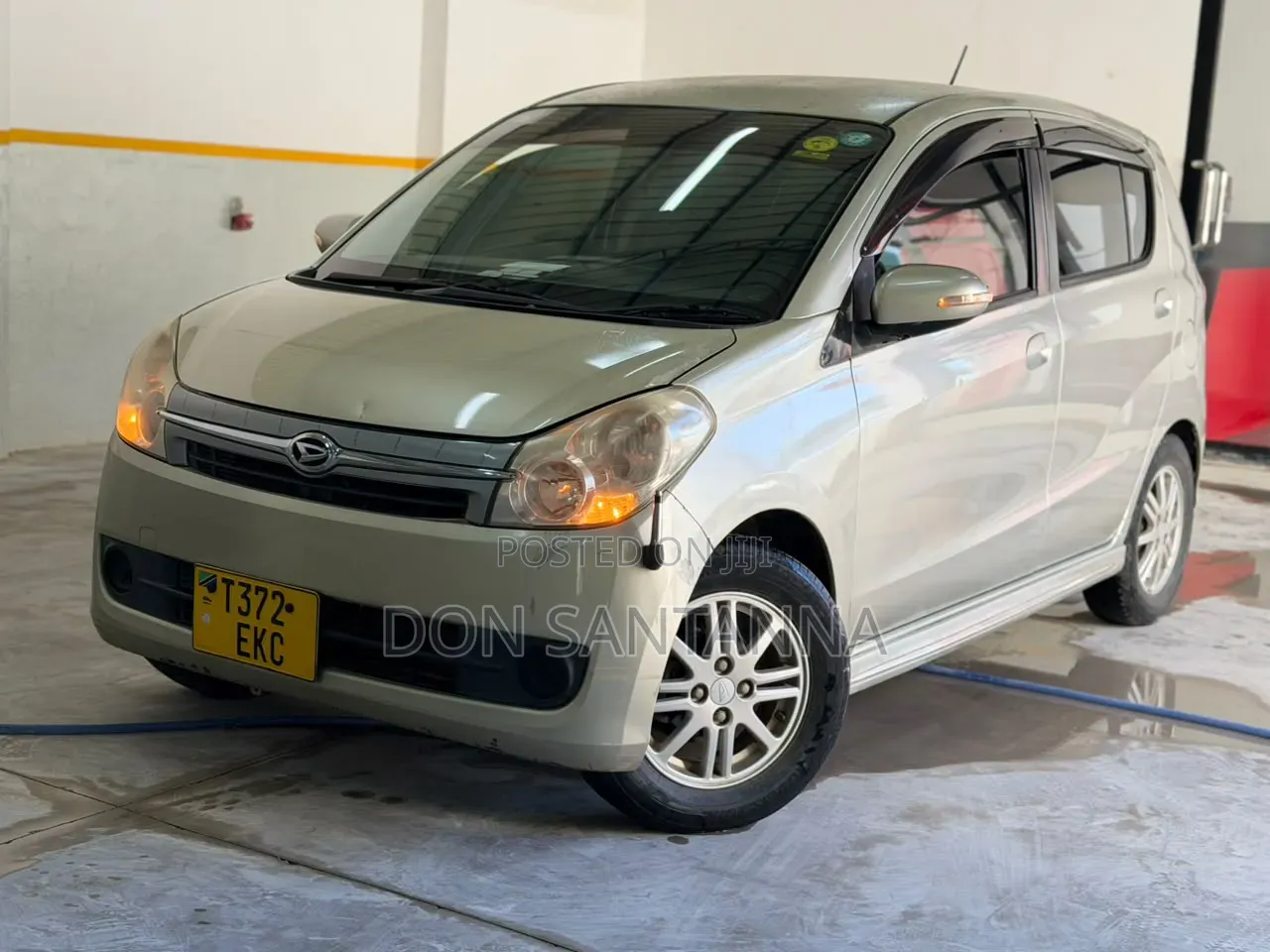 Daihatsu Mira 2012 Silver