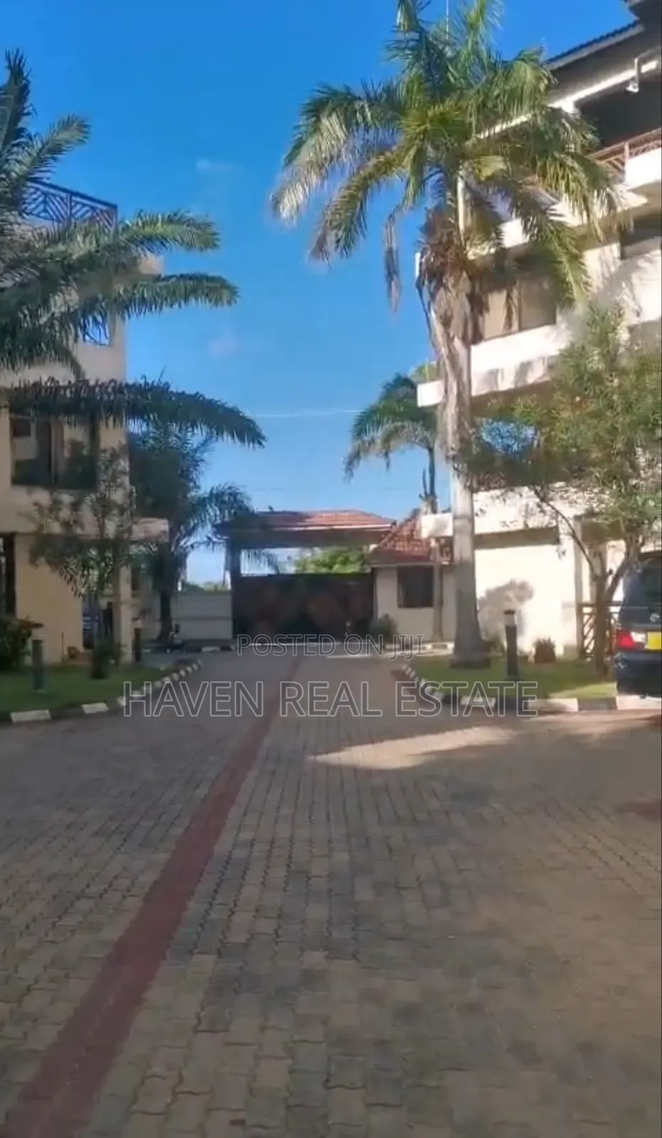 5bdrm Villa in Masaki for rent
