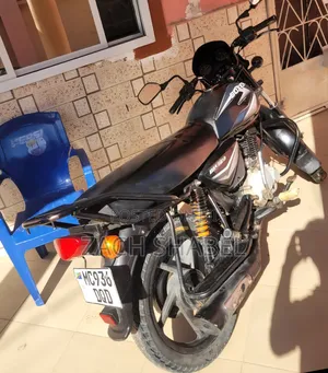 Bajaj Boxer 125 2023 Black