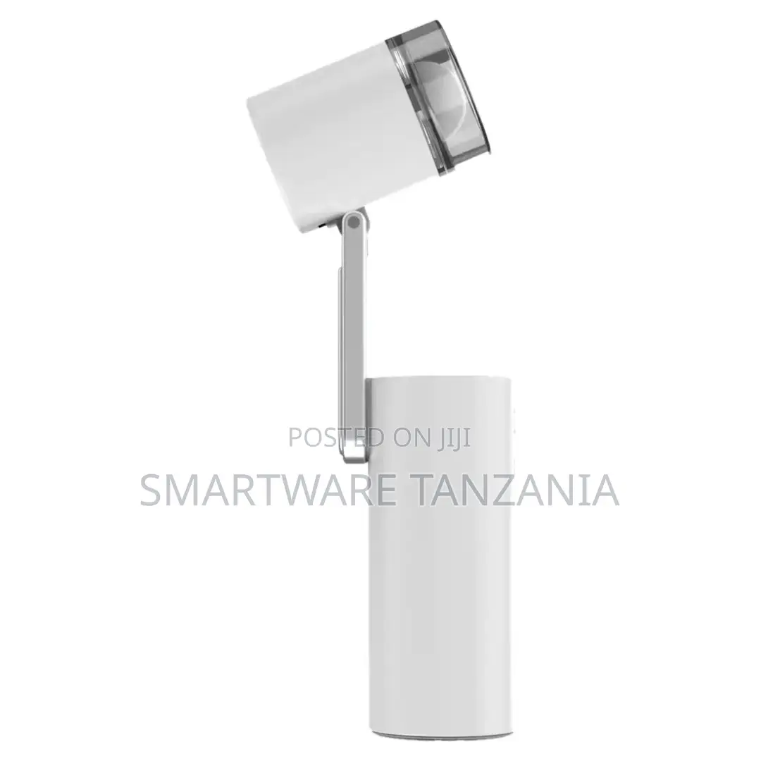 Green Lion Malta Handheld Lamp Fan With 5-Speed Airflow, 135° Pivot