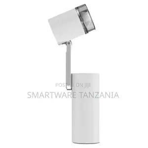 Green Lion Malta Handheld Lamp Fan With 5-Speed Airflow, 135° Pivot