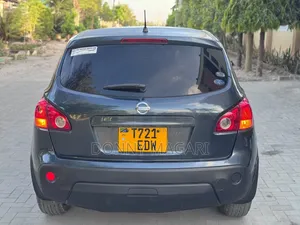 Nissan Dualis 2010 Gray