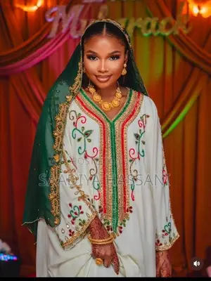 Wauzaji Wa Abaya/Nguo Za Maharusi Kutoka Dubai Na India