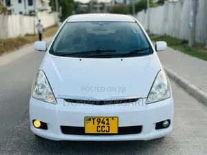 Toyota Wish 2005 White