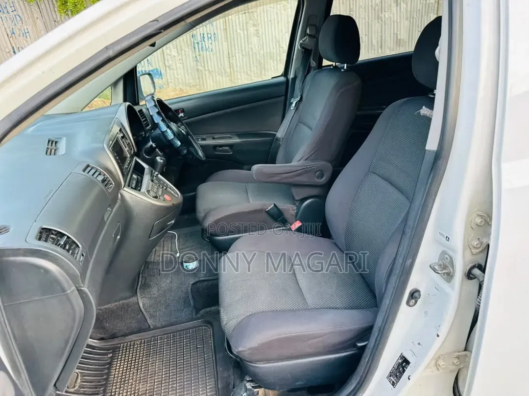 Toyota Wish 2005 White