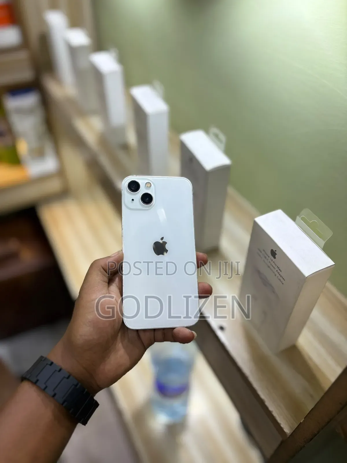 New Apple iPhone 13 128 GB Pink