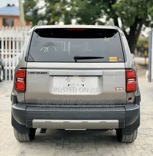 Toyota Land Cruiser Prado 2.8 2025 Gray