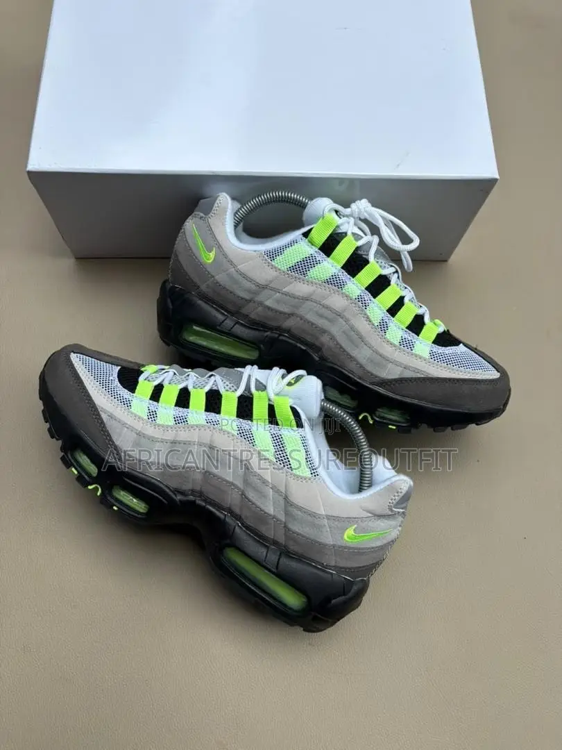 Air Max Nike Sneakers Collection Available | Buy Now