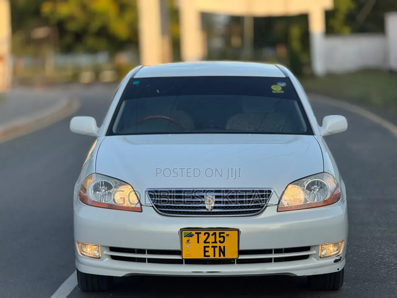 Toyota Mark II 2.0 RWD 2004 White