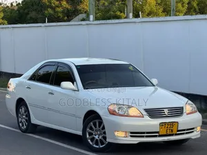 Toyota Mark II 2.0 RWD 2004 White