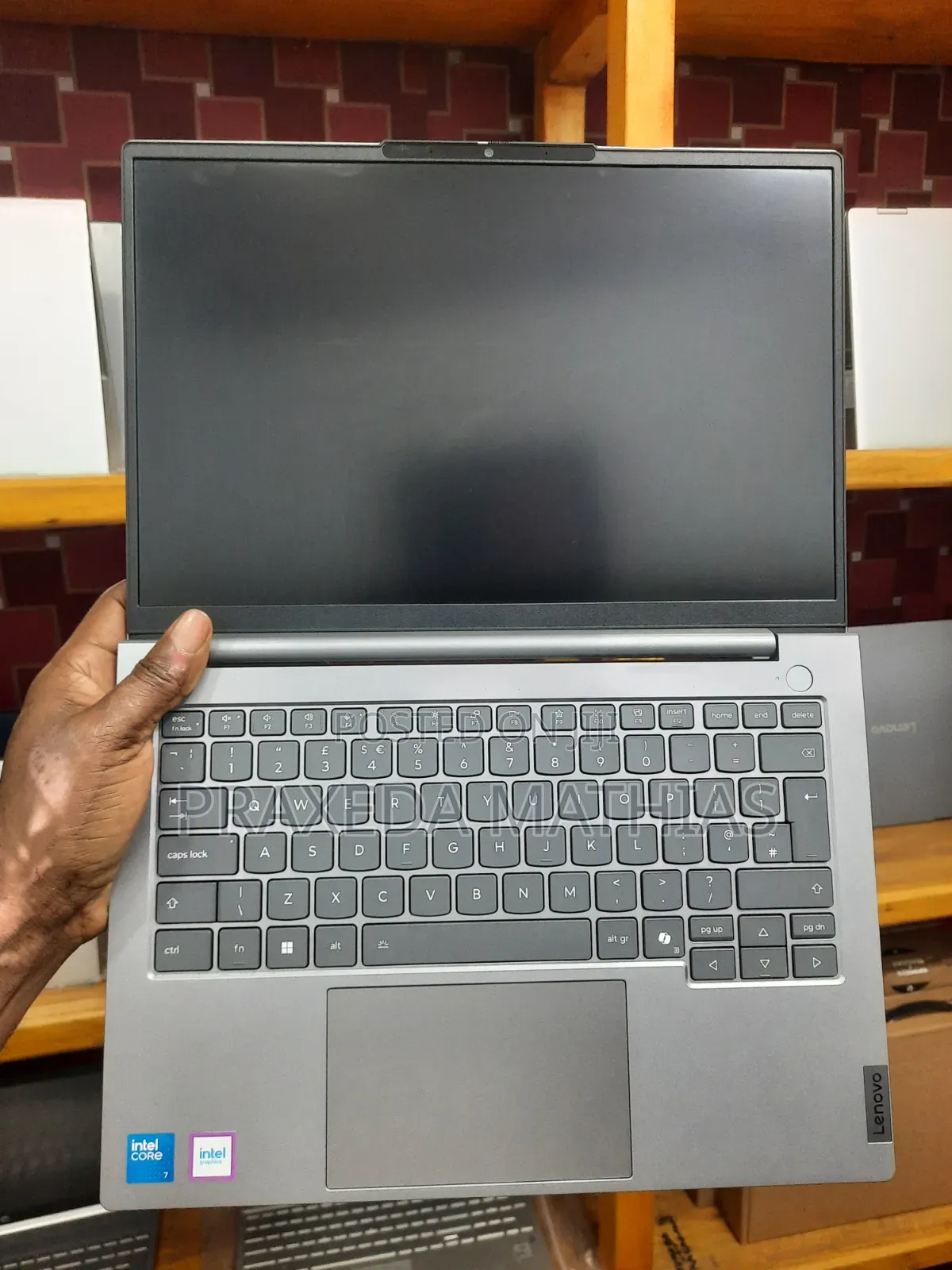 Laptop Lenovo ThinkBook 14 G8 IAL 16GB Intel Core 7 SSD 512GB