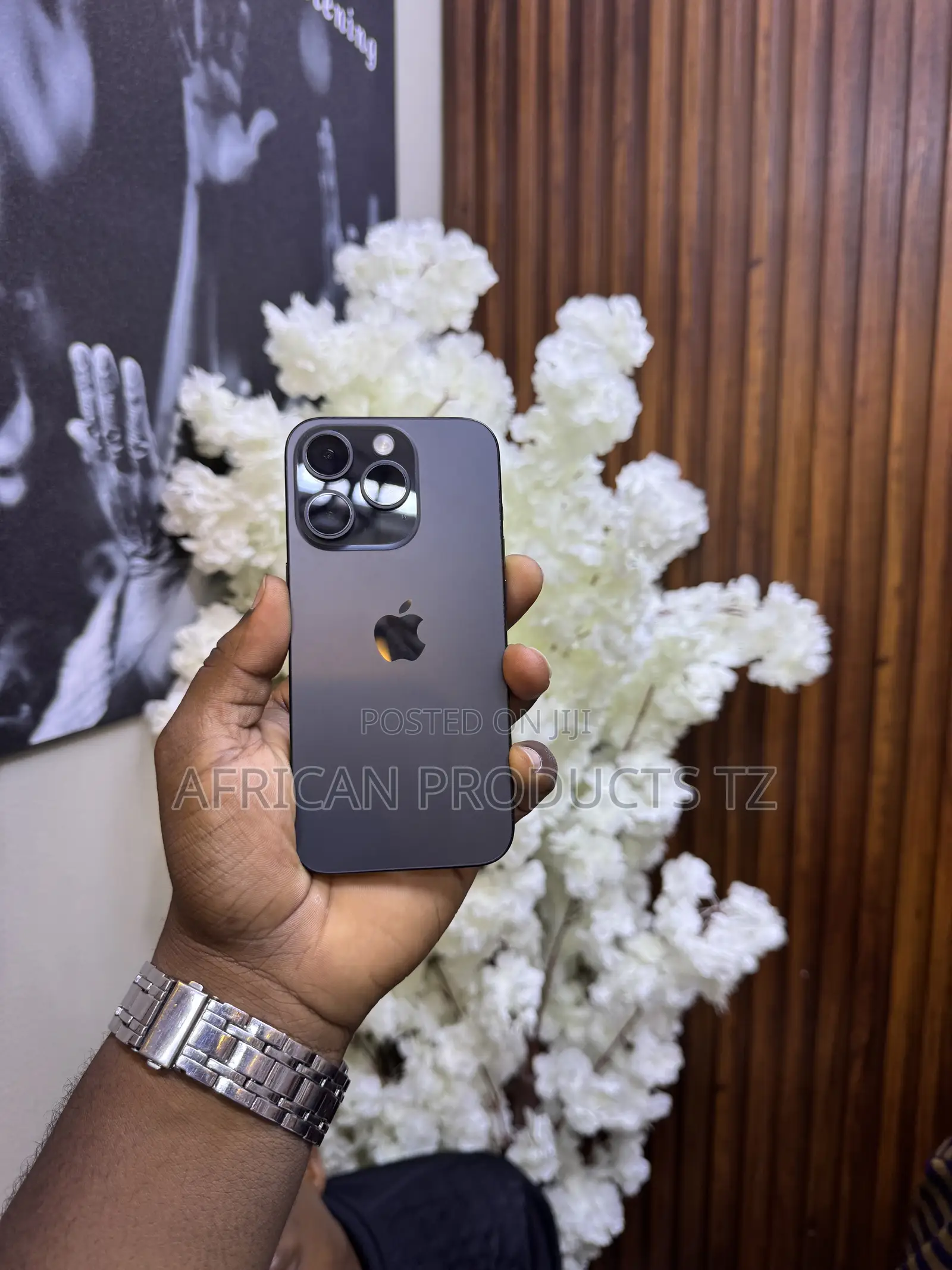 New Apple iPhone 15 Pro 256 GB Black