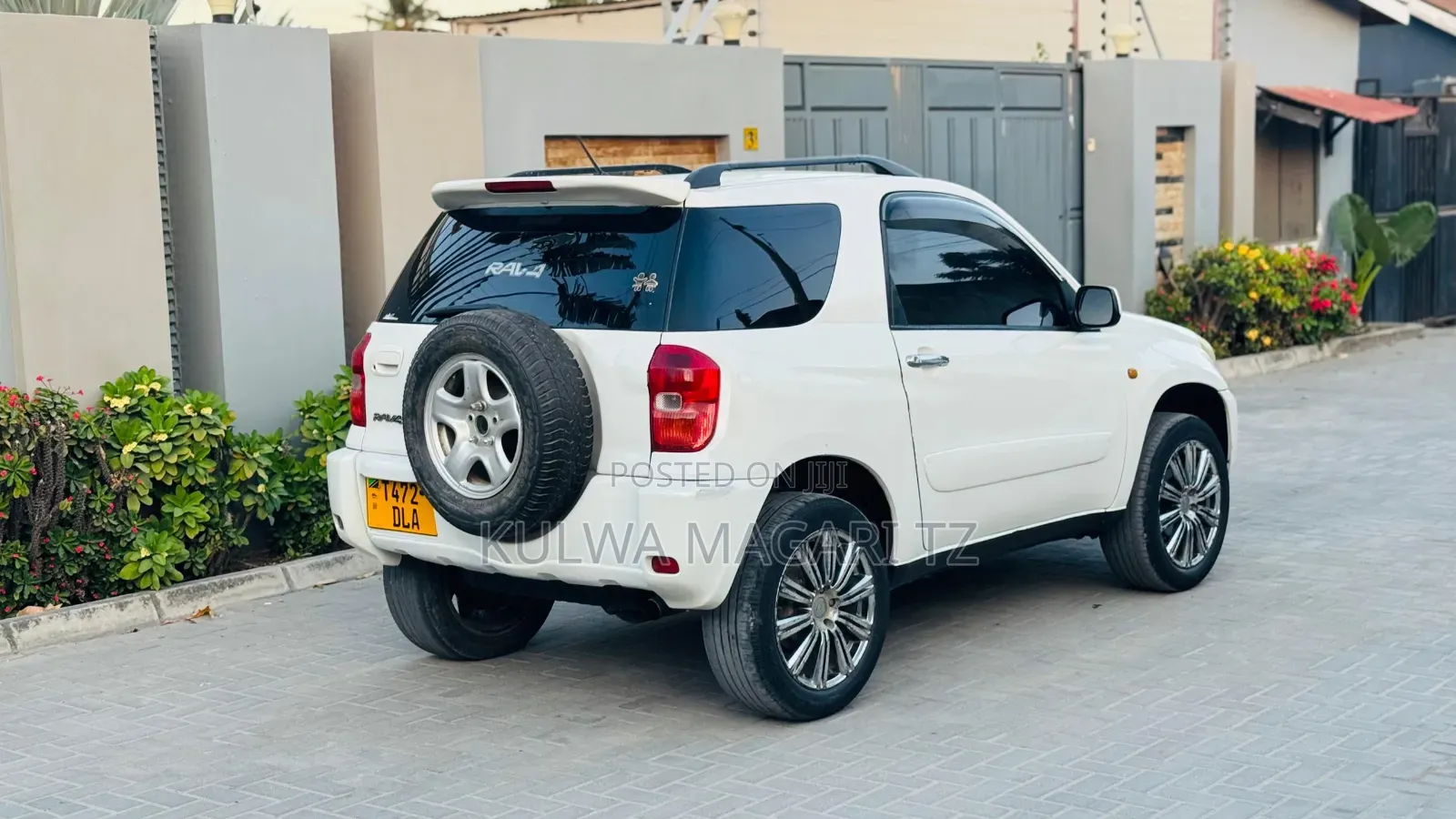 Toyota RAV4 Prime 2023 White