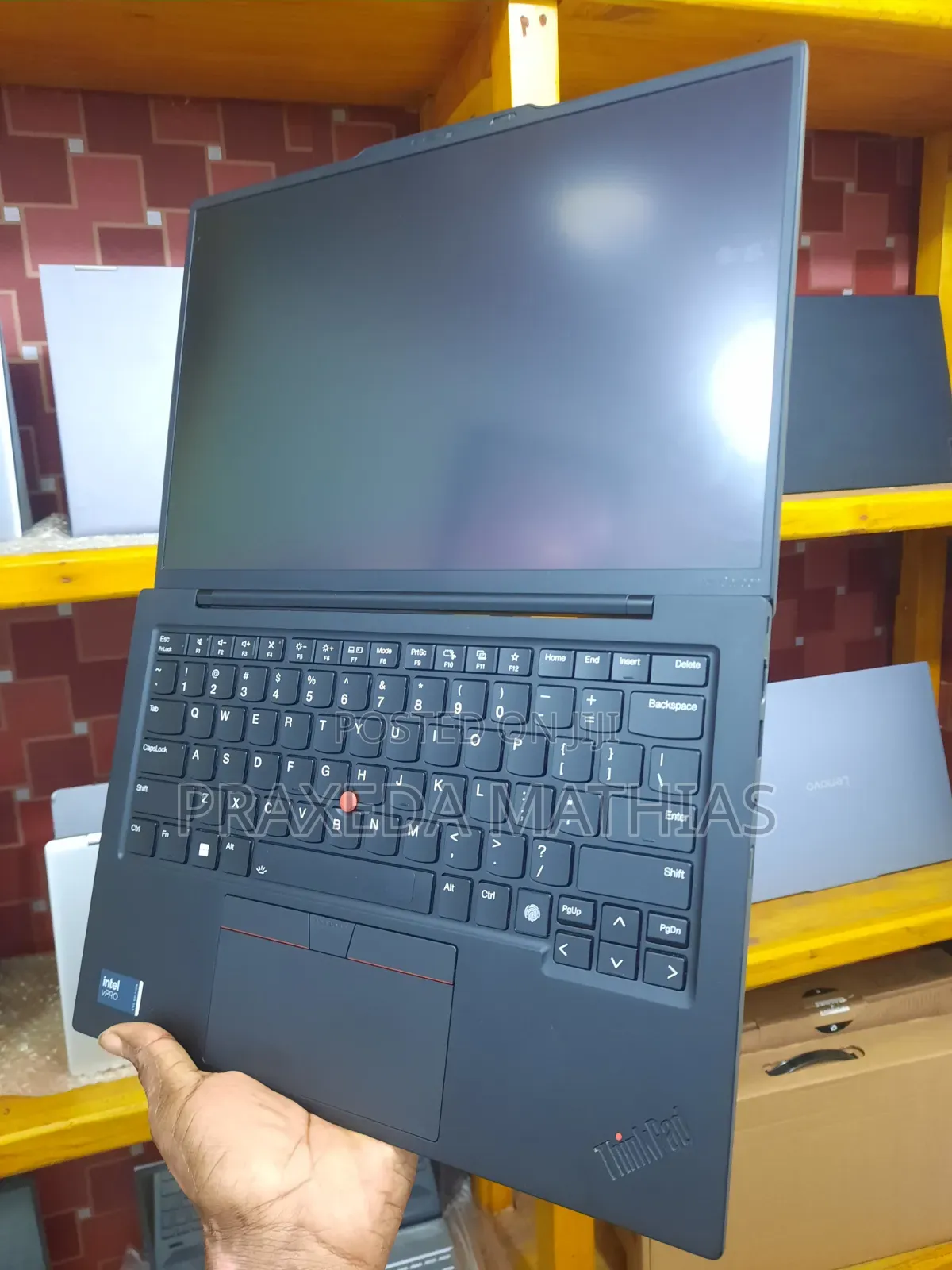 Lenovo ThinkPad X1 Carbon Gen11 16GB Intel Core Ultra 7 SSD 512GB