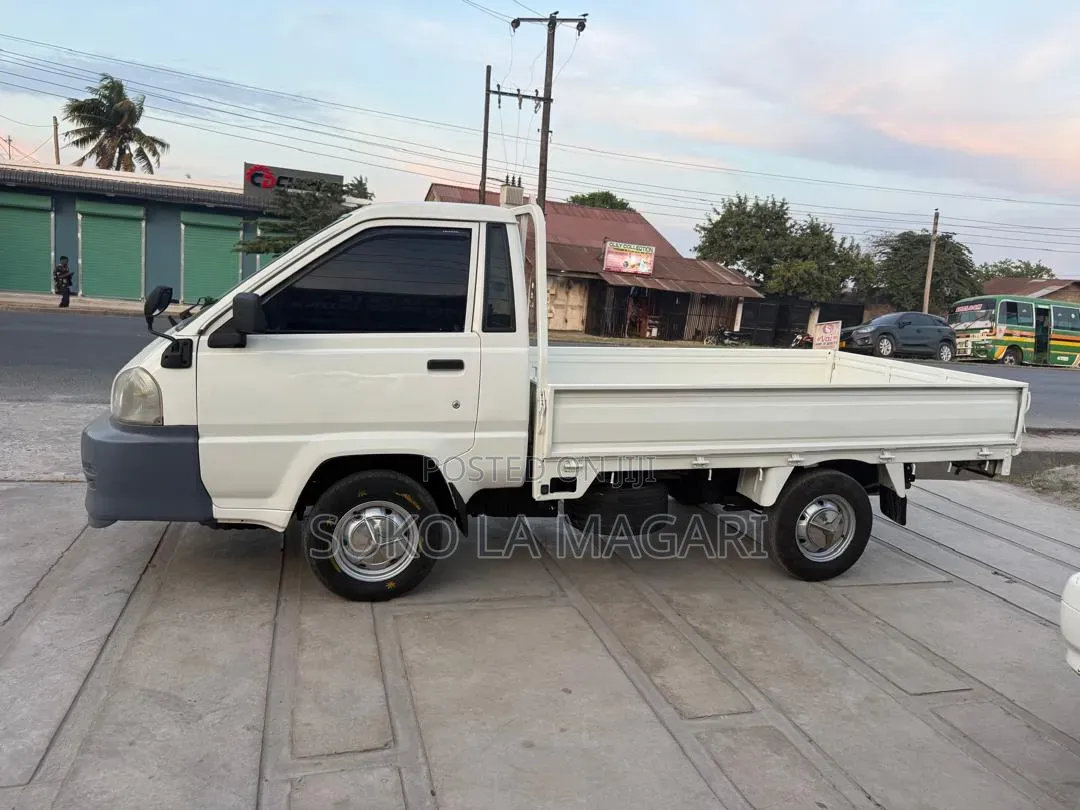 Toyota TownAce 2005 White