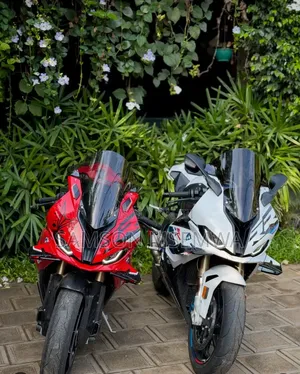 BMW S 1000 RR 2026 Black