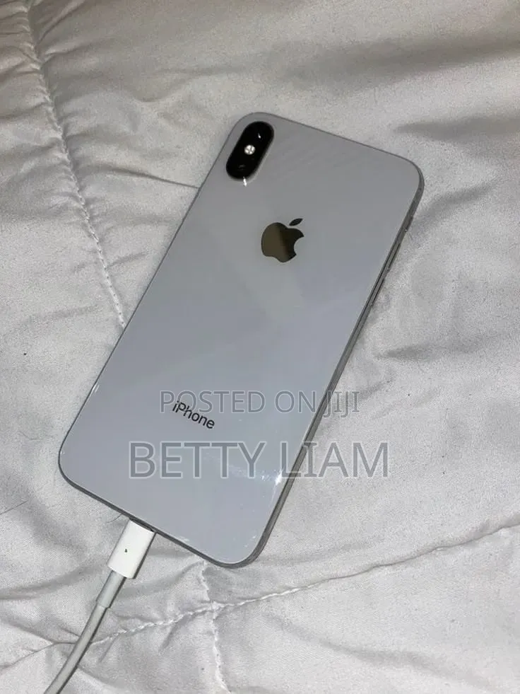 Apple iPhone X 256 GB White