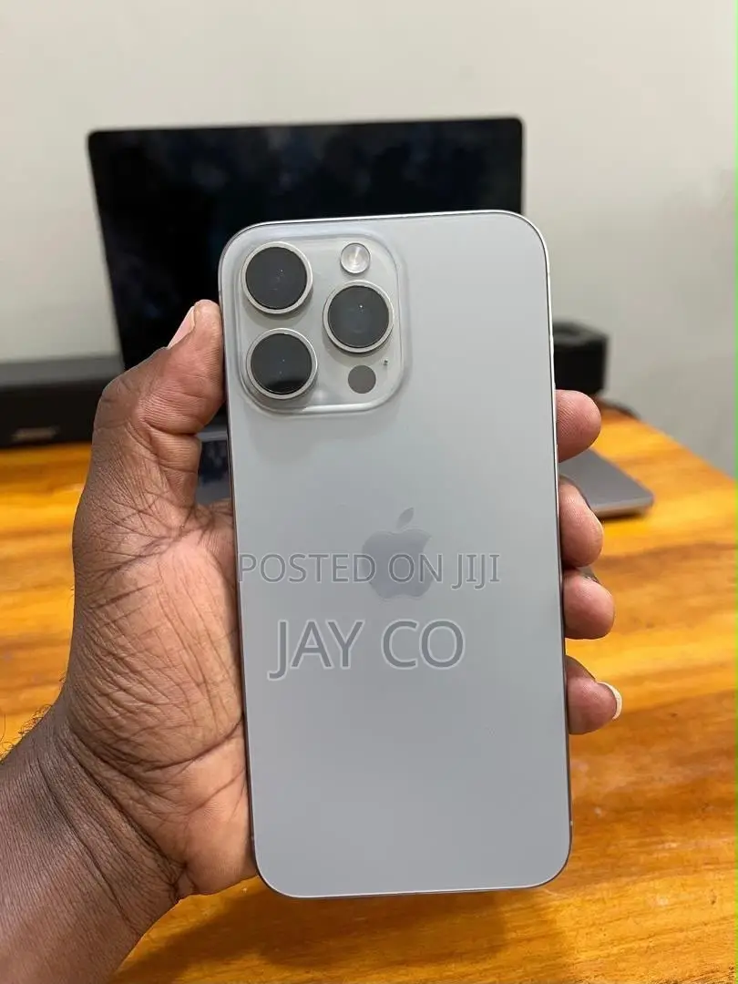 Apple iPhone 15 Pro 128 GB Gray
