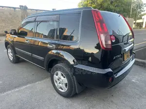 Nissan X-Trail 2.0 2007 Black