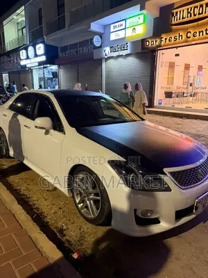 Toyota Crown 2009 White