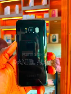 New Samsung Galaxy S10 128 GB