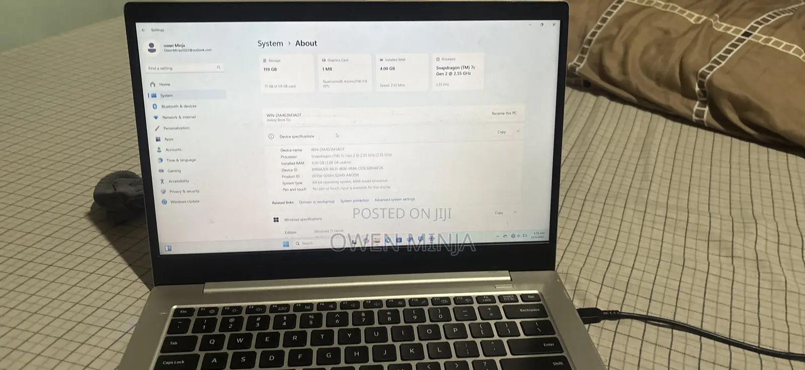 Laptop Samsung Galaxy Book 2 4GB HDD+SSD 128GB