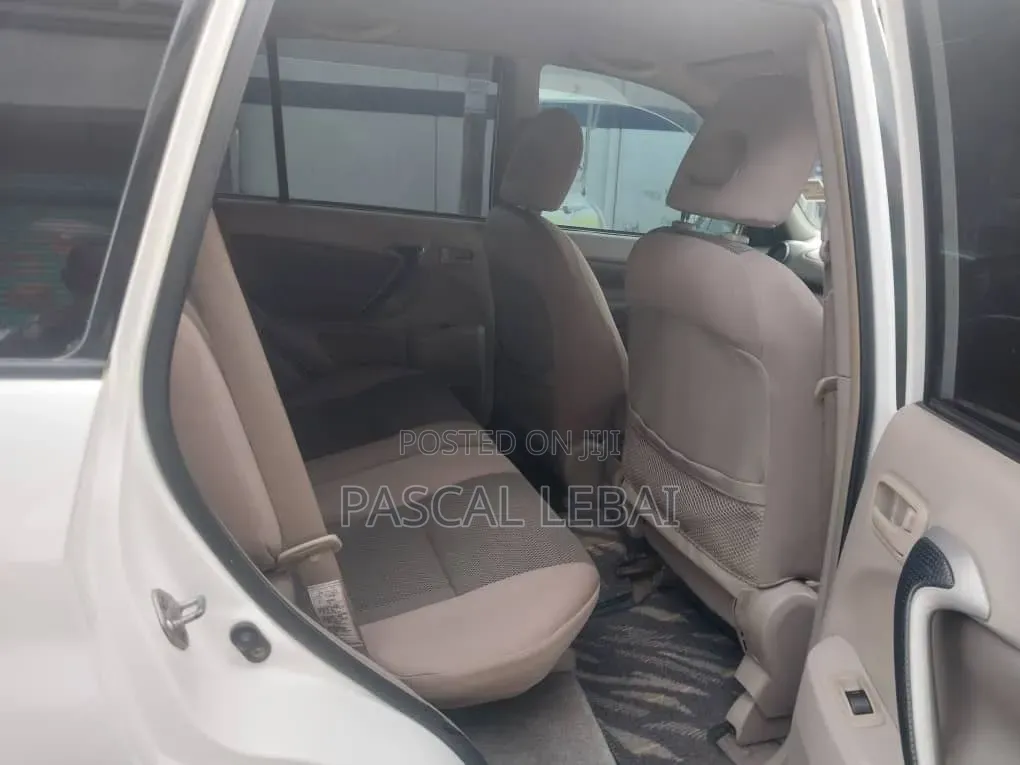 Toyota RAV4 2008 White