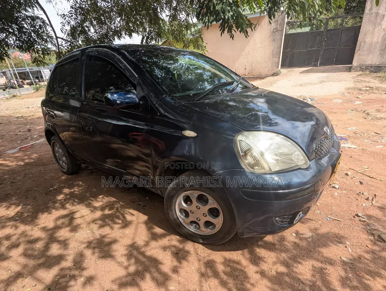 Toyota Vitz 1.0 FWD 5dr 2004 Blue