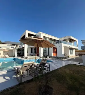 Furnished 5bdrm Bungalow in Masaki Green, Mbweni for sale