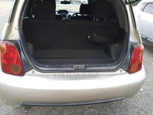Toyota IST 2004 Silver
