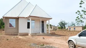 Furnished 4bdrm House in Kishiri for sale