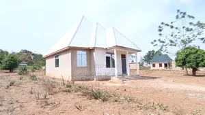 Furnished 4bdrm House in Kishiri for sale