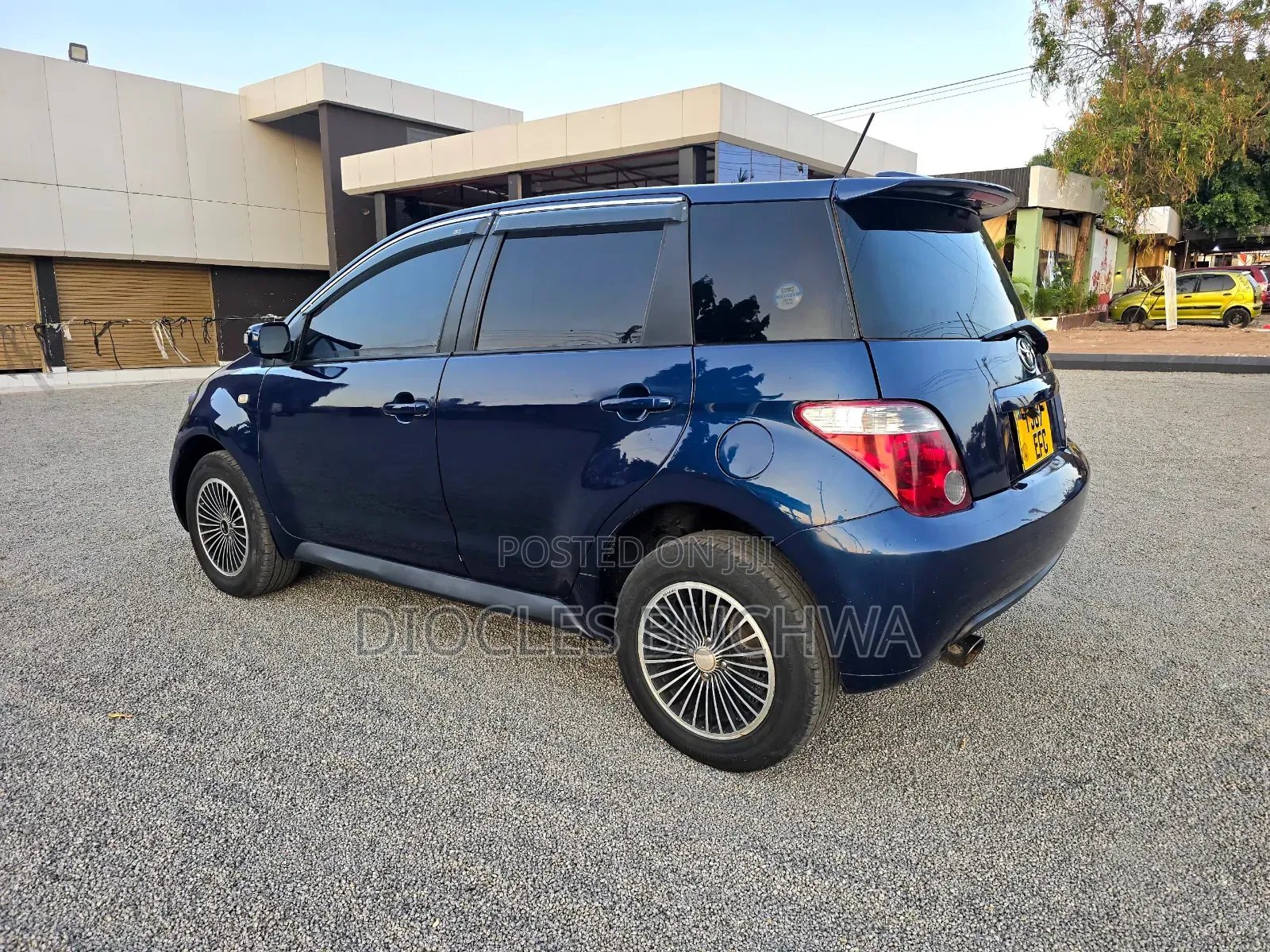 Toyota IST 2004 Blue