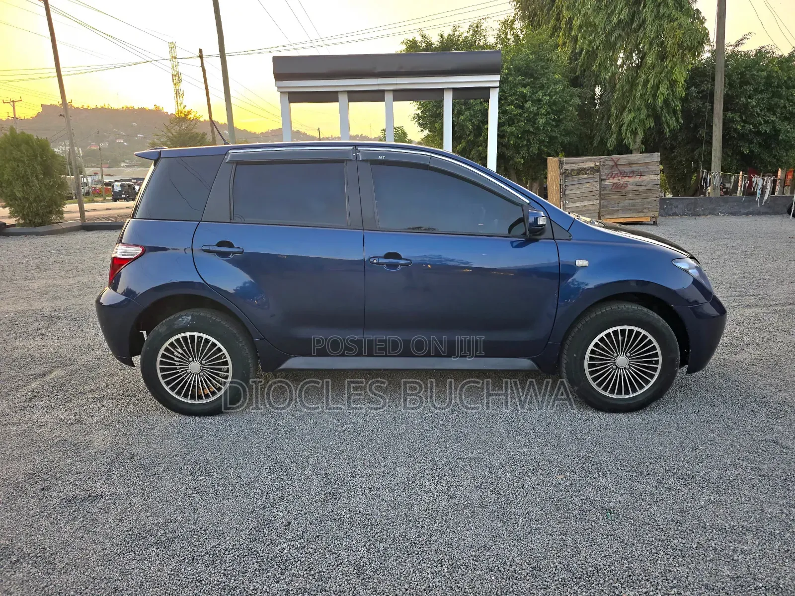 Toyota IST 2004 Blue
