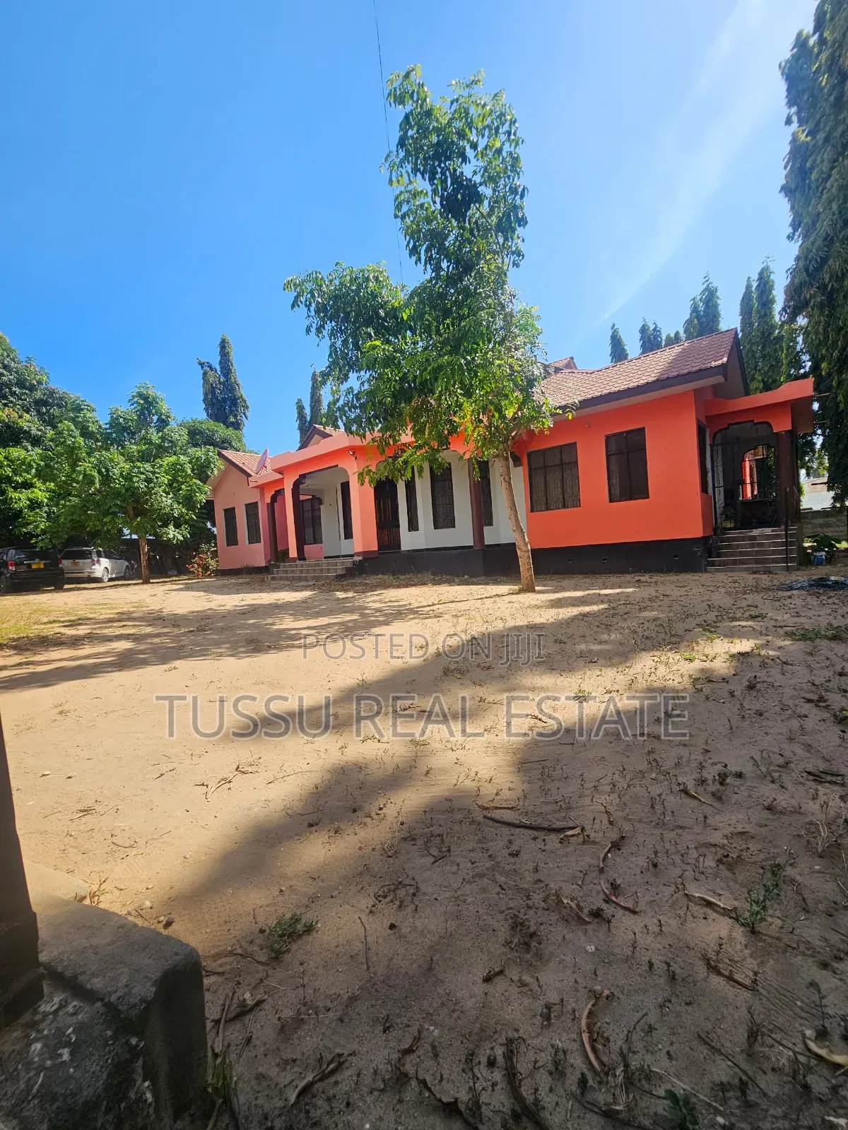 5bdrm House in Sala Sala Kona Ya, Kinondoni for sale
