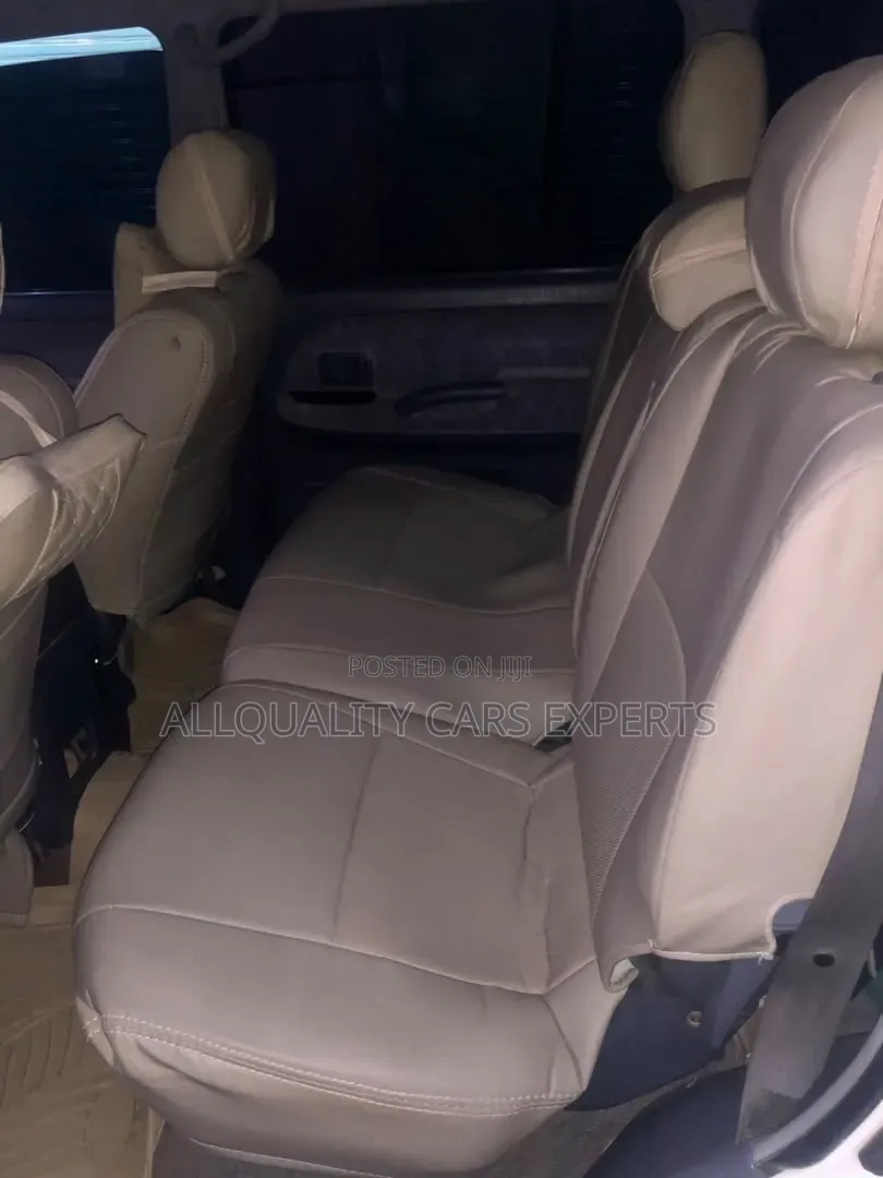 Toyota Land Cruiser Prado 2001