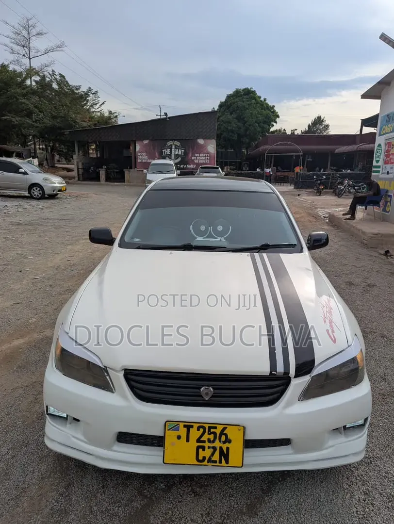 Toyota Altezza 2004 White