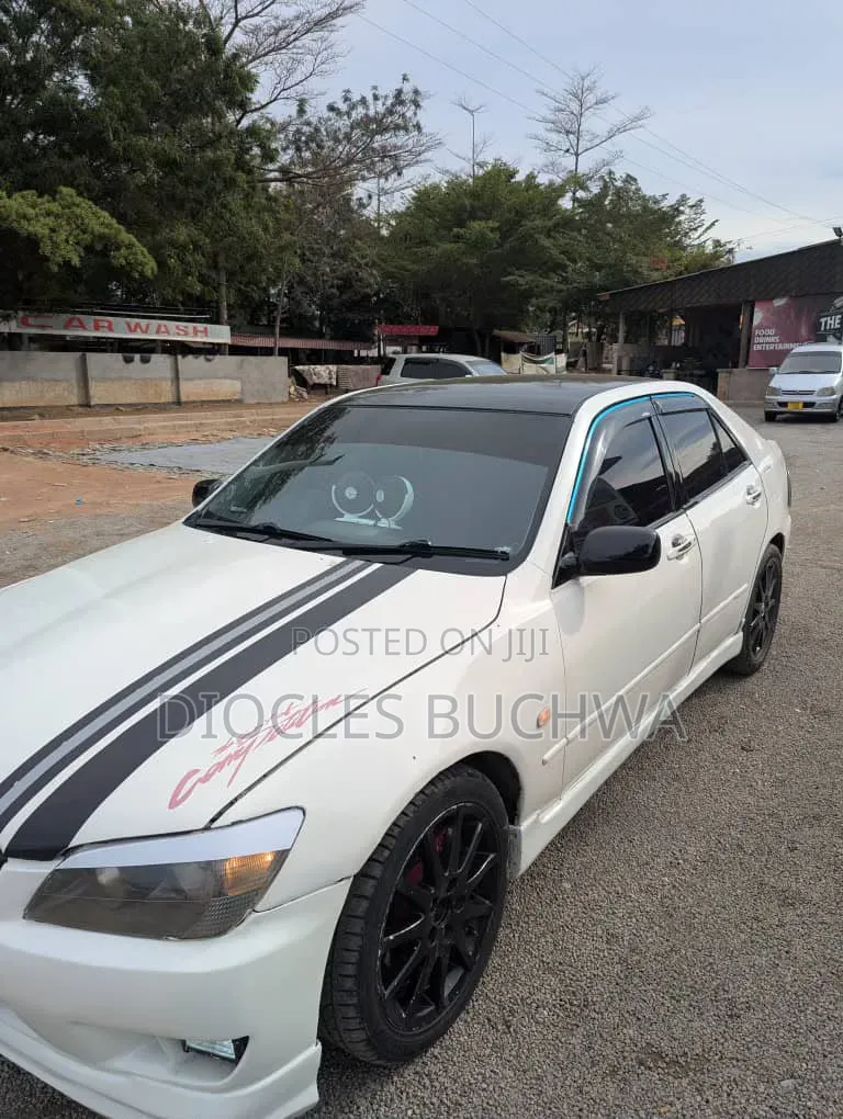 Toyota Altezza 2004 White