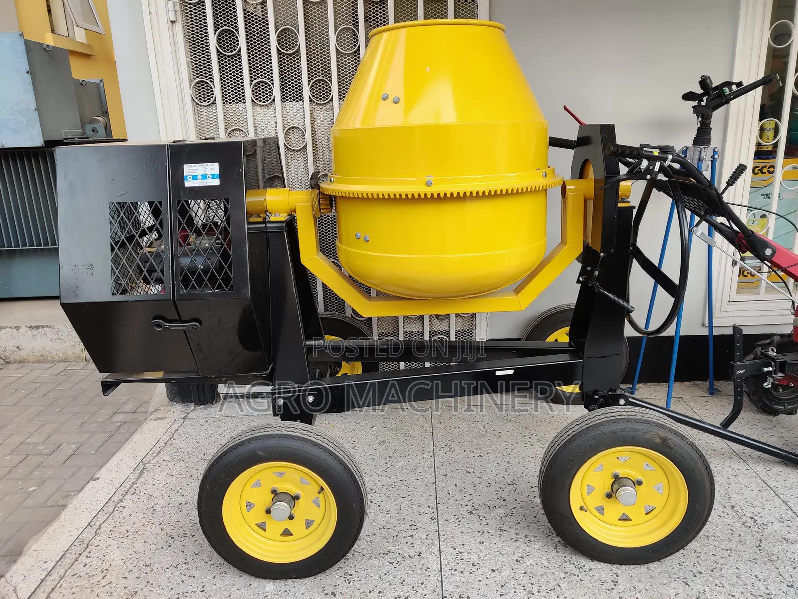 Concrete Mixer 350L Diesel – Mashine Ya Kuchanganya Zege