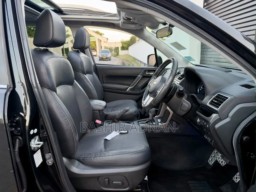 Subaru Forester 2.0XT Premium AWD 2016 Black