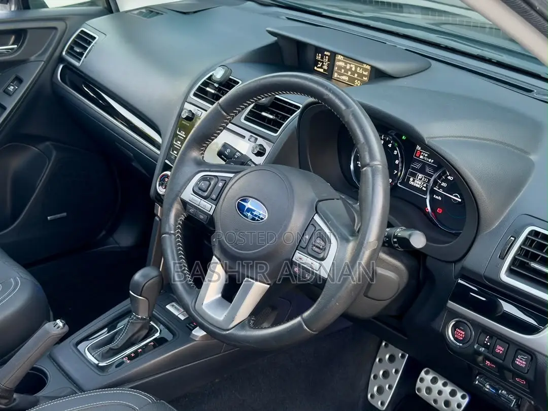 Subaru Forester 2.0XT Premium AWD 2016 Black