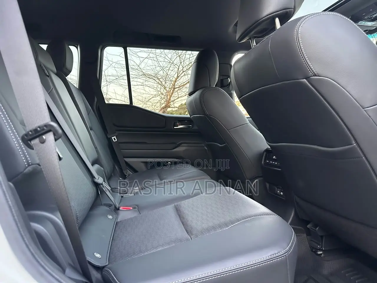 Toyota Land Cruiser Prado 2.7 2024 Pearl
