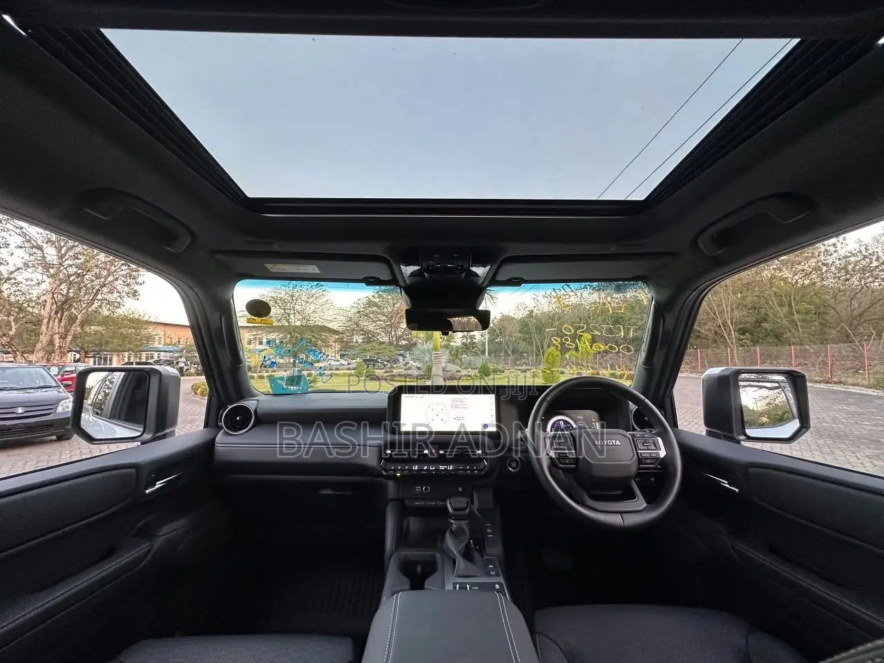 Toyota Land Cruiser Prado 2.7 2024 Pearl