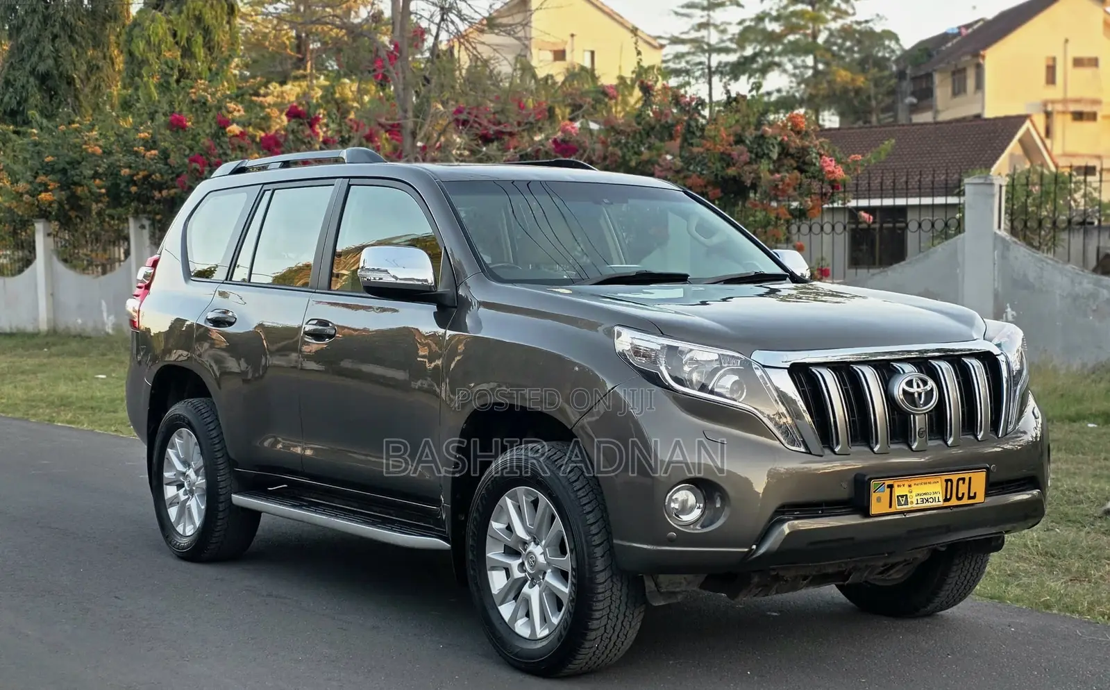 Toyota Land Cruiser Prado 3.0 D-4D (190 Hp) 7 seats 2015 Gray