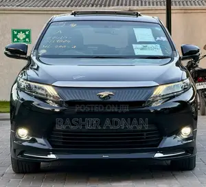 Toyota Harrier 2.0 2017 Black