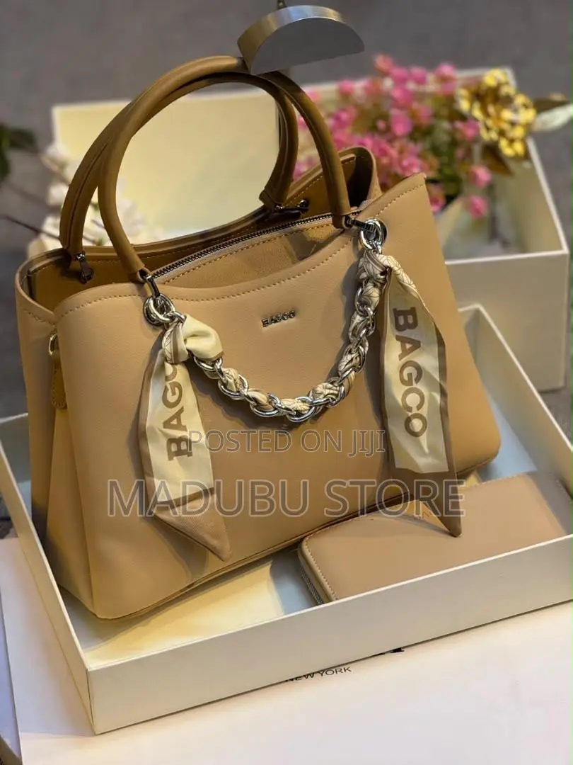 Fashion Handsbags